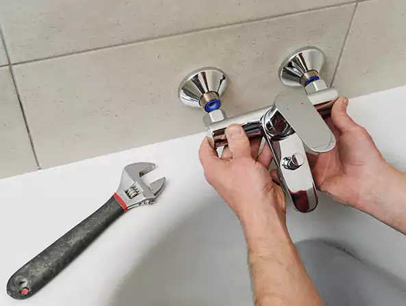 Why Choose Weymouth Plumbing Pros for Bathtub Faucet Replacement in Weymouth, MA?